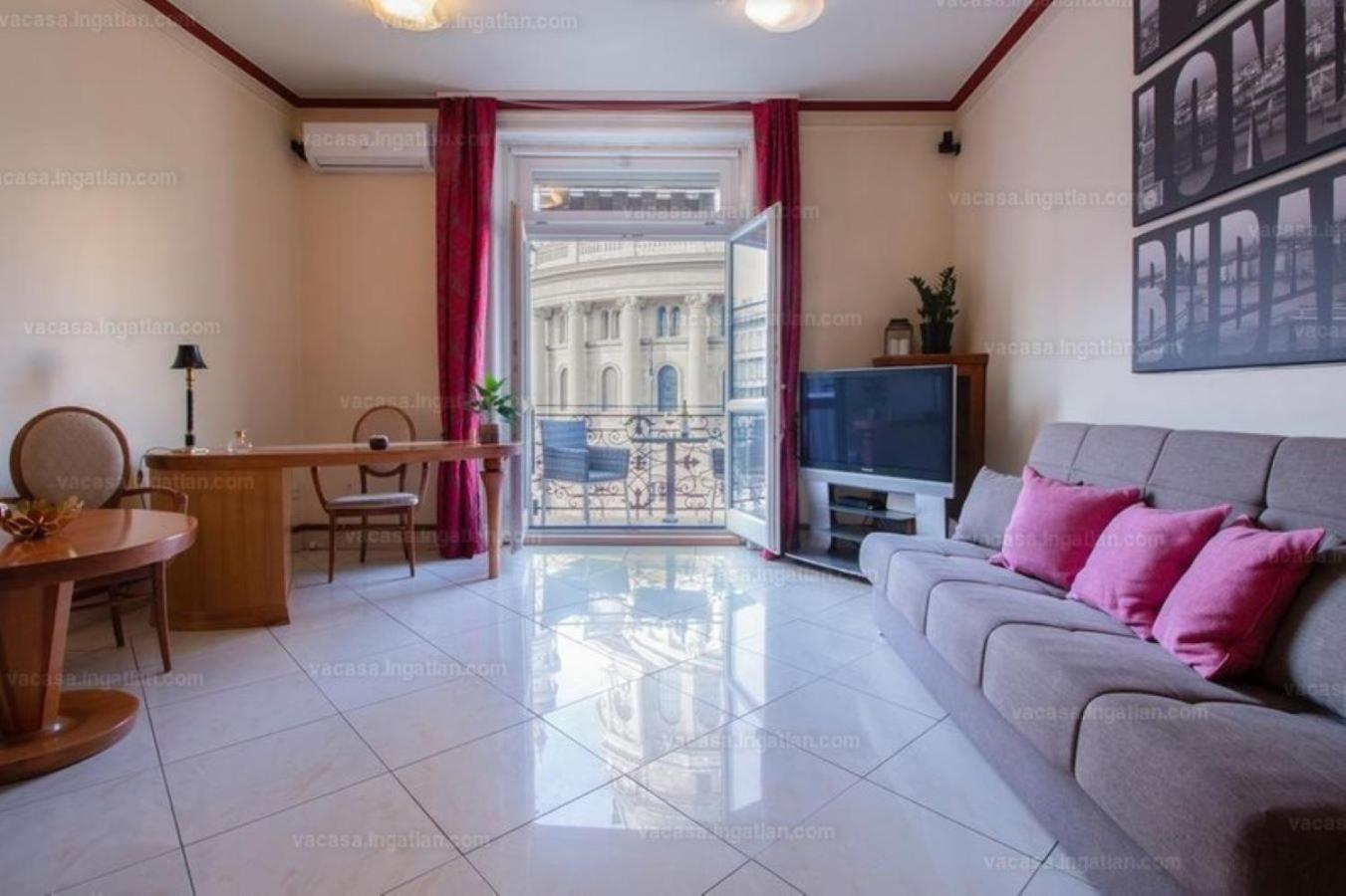 Breathless Panorama Basilika With Balcony Need Reservation For Free Parking Apartman *