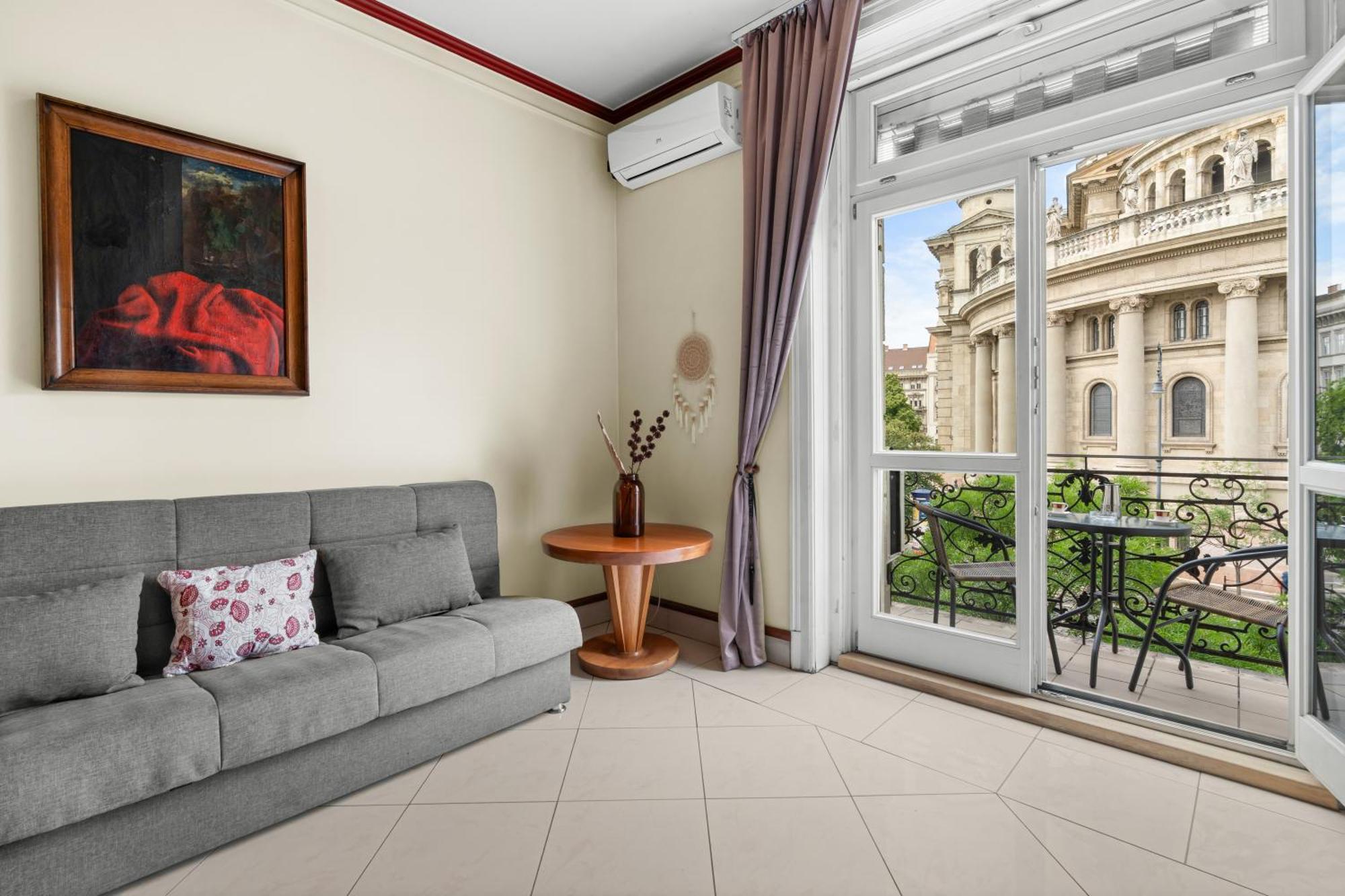 Amora Homes Breathless Panorama Basilica With Balcony Need Reservation For Free Parking * Boedapest